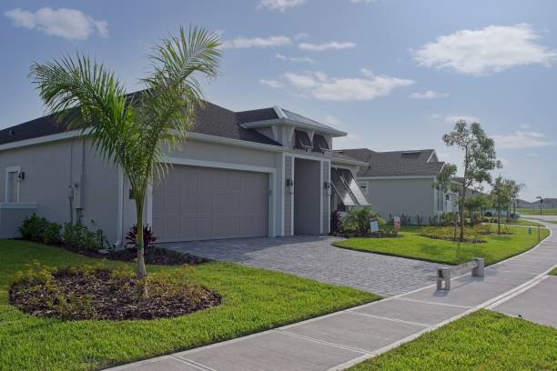Best Driveway Pavers Contractor  in Oshkosh, WI
